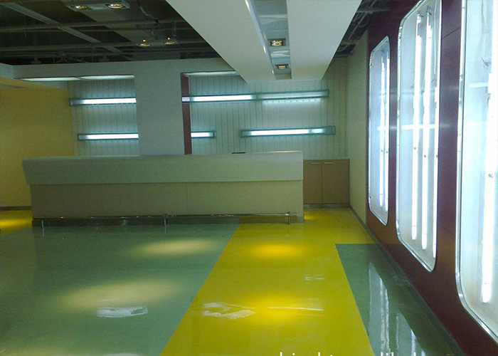 地坪有刷痕，我們有對(duì)策